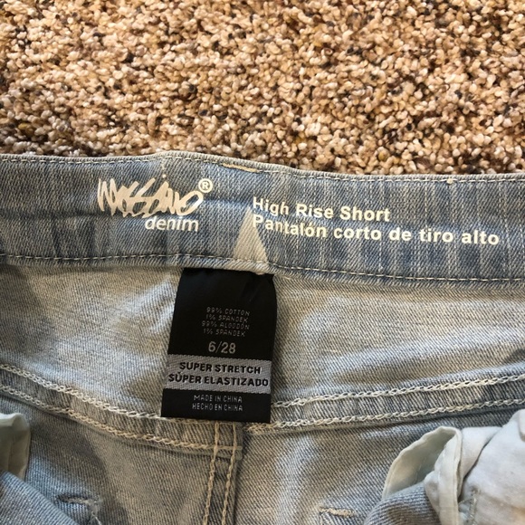 Star Jean shorts - Picture 3 of 4